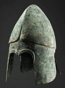 Chalcidian bronze helmet dating from the fourth century B.C. HP: 18,000 Euros. Copyright Hermann Historica oHG 2015.