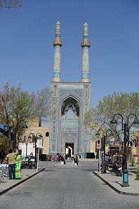Entrance to the mosque. Photo: KW.