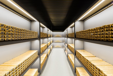 Gold bars in a vault of the Deutsche Bundesbank on 21 June 2017. Photo: Nils Thies.