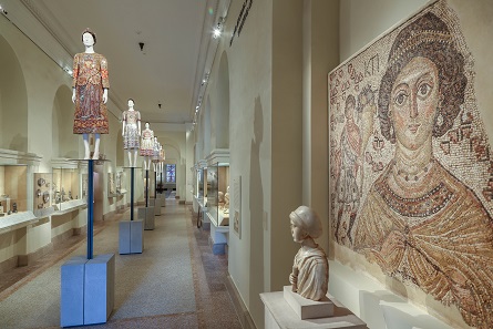Gallery View, Mary and Michael Jaharis Galleries for Byzantine Art. © The Metropolitan Museum of Art.