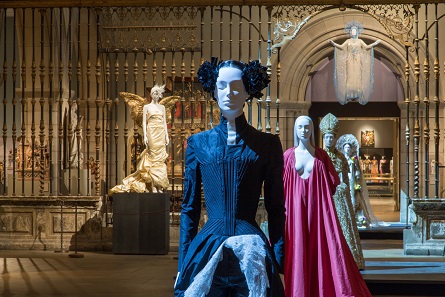 Gallery View, Medieval Sculpture Hall. © The Metropolitan Museum of Art.