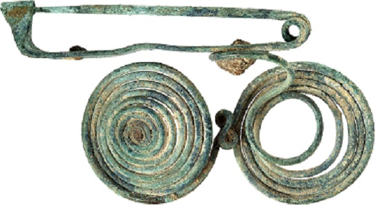 No. 469. Italic quatrefoil fibula. Hallstatt period, ca 750-600 BC. Estimate: 500 euros.