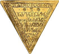 Triangular golden klippe at the weight of 1.5 ducats 1598, on the reconquest of the fortress of Raab. From Künker auction 316 (January 31, 2019), No. 527. Price: 10,000 euros.