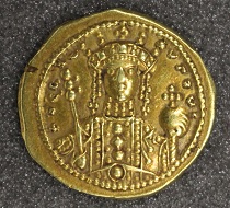 Theodora, tetarteron nomisma, 1055-1056, gold, Constantinople. Photo: The Hunterian.