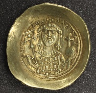 Michael VII, histamenon nomisma, 1071-1078, gold, Constantinople. Photo: The Hunterian.