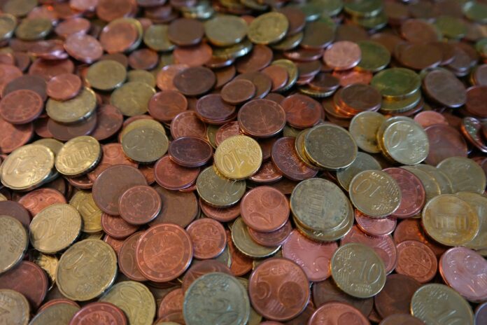 01coins-232010_1920