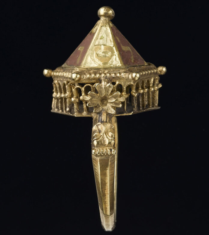 TrÈsor de Colmar : bague de mariage juive