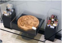 Mint bakes up biggest dollar