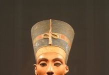 Egypt: New money, old motif