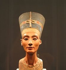 Egypt: New money, old motif