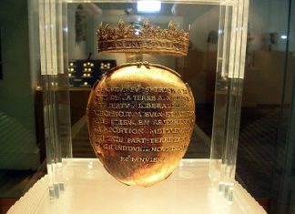 Bold theft in Nantes