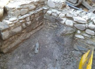 Gold Treasure Found Under Theater in Como