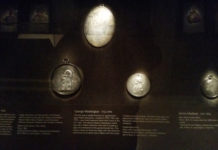 Exhibits of numismatic interest at the Smithsonian