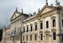 Villa Pisani on Silver Coin