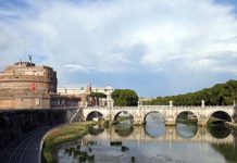 The Holy Year on coins and medals