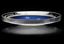 Australian curved coin features star constellation