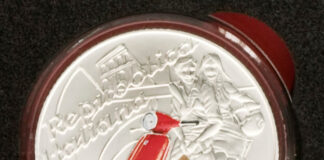 Vespa on il Tricolore Coins