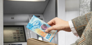 Switzerland Issues the New 100-Franc Note