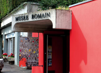 Celebrating the 40th Anniversary of Nyon’s Museum with Caesar