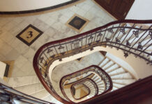 Coins en gros and en detail at Emporium Hamburg