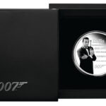 00_04-2021-James-Bond-Sean-Connery-1oz-Silver-Proof-Coloured-Coin-InCase-HighRes