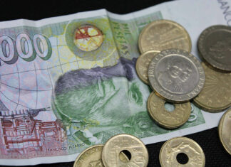 Who Is Hiding Pesetas Worth 1.5 Billion Euro?