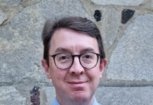 Islamic Numismatist Stephen Lloyd Joins CNG