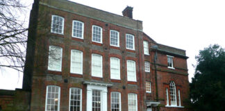 Gold Medals Stolen From Museum in Colchester