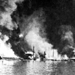 01Cavite_Marinehafen_brennt