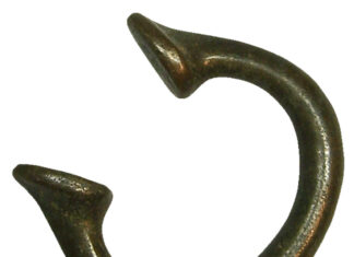 Numismatic Puzzle: Manilla