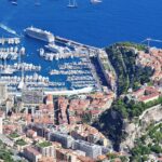 08_1920px-Hafen_und_Felsen_von_Monaco-La_Turbie